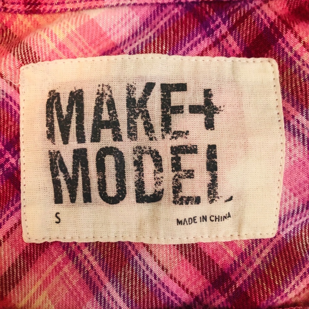 Make + Model Lightweight Plaid Button-Down - Picture 3 of 4